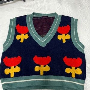 COPY - Wool blend cropped vest